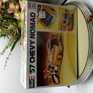 Vintage Revell 57 Chevy Nomad 1/25 scale #2 Street Classics  Unopened Box
